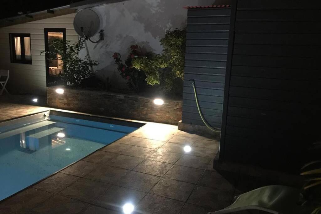 Ylang Residence Avec Piscine Chauffee & Jacuzzi Le Patelin ภายนอก รูปภาพ