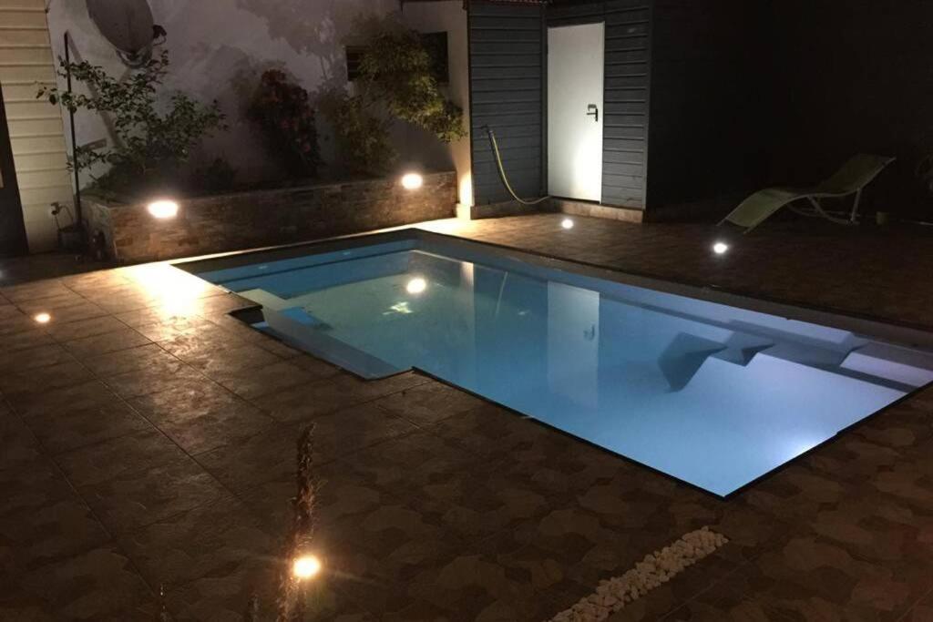 Ylang Residence Avec Piscine Chauffee & Jacuzzi Le Patelin ภายนอก รูปภาพ